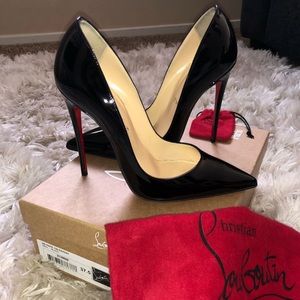 Christian Louboutin so kate 37.5 black